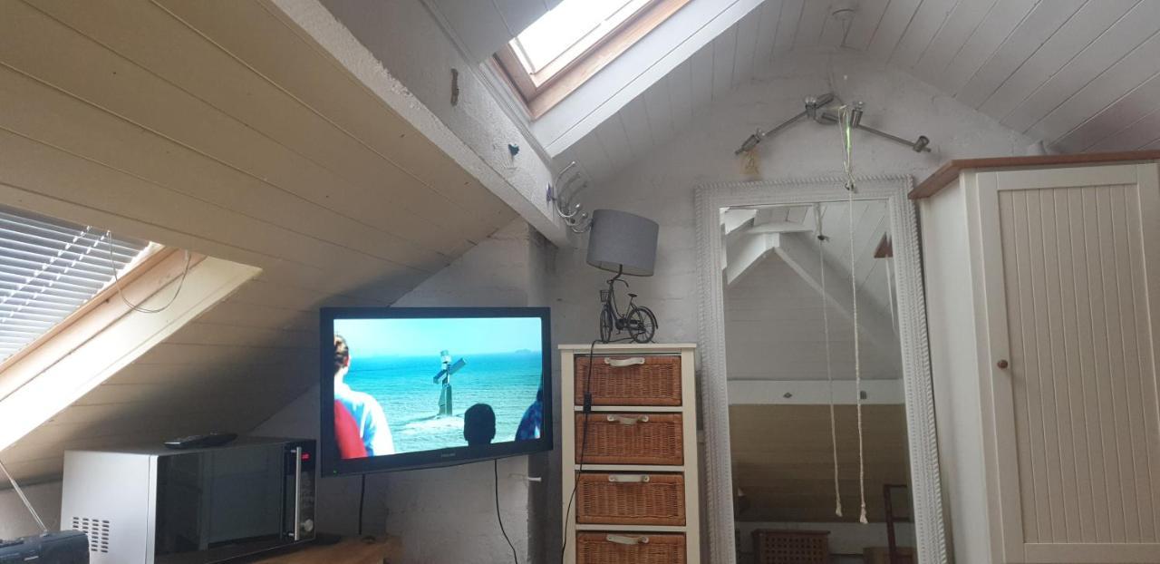 Le Studio Attic , Fridge Tv Microwave, 체스터 외부 사진
